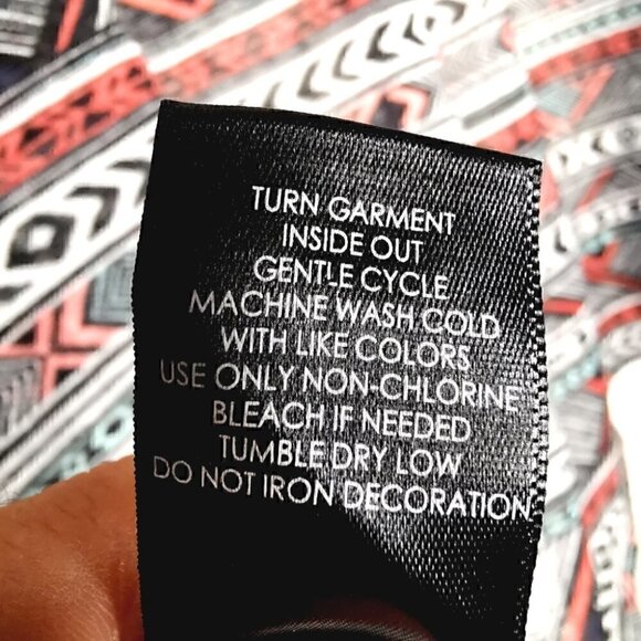 EUC Torrid Women's 1X Geo Print Hacci Knit Dolman Boho Cardigan Lightweight Top - Picture 11 of 13